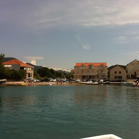 Menalo 3* Hodilje