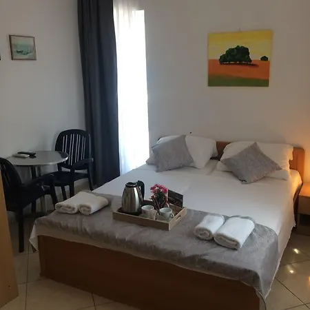 Menalo 3* Hodilje